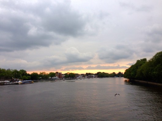 Thames Sunsey