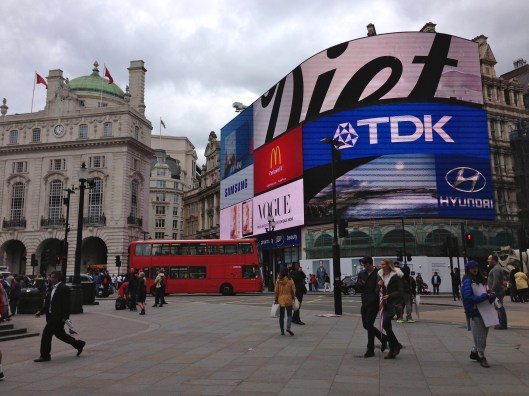 Piccadilly Circus 